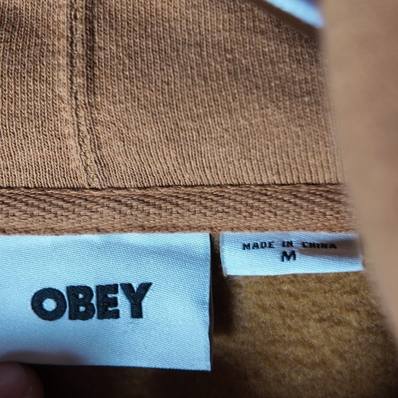 Obey Cosmic Love Hoodie Urban Outfitters Size Medium Embroidered Streetwear - Picture 2 of 9